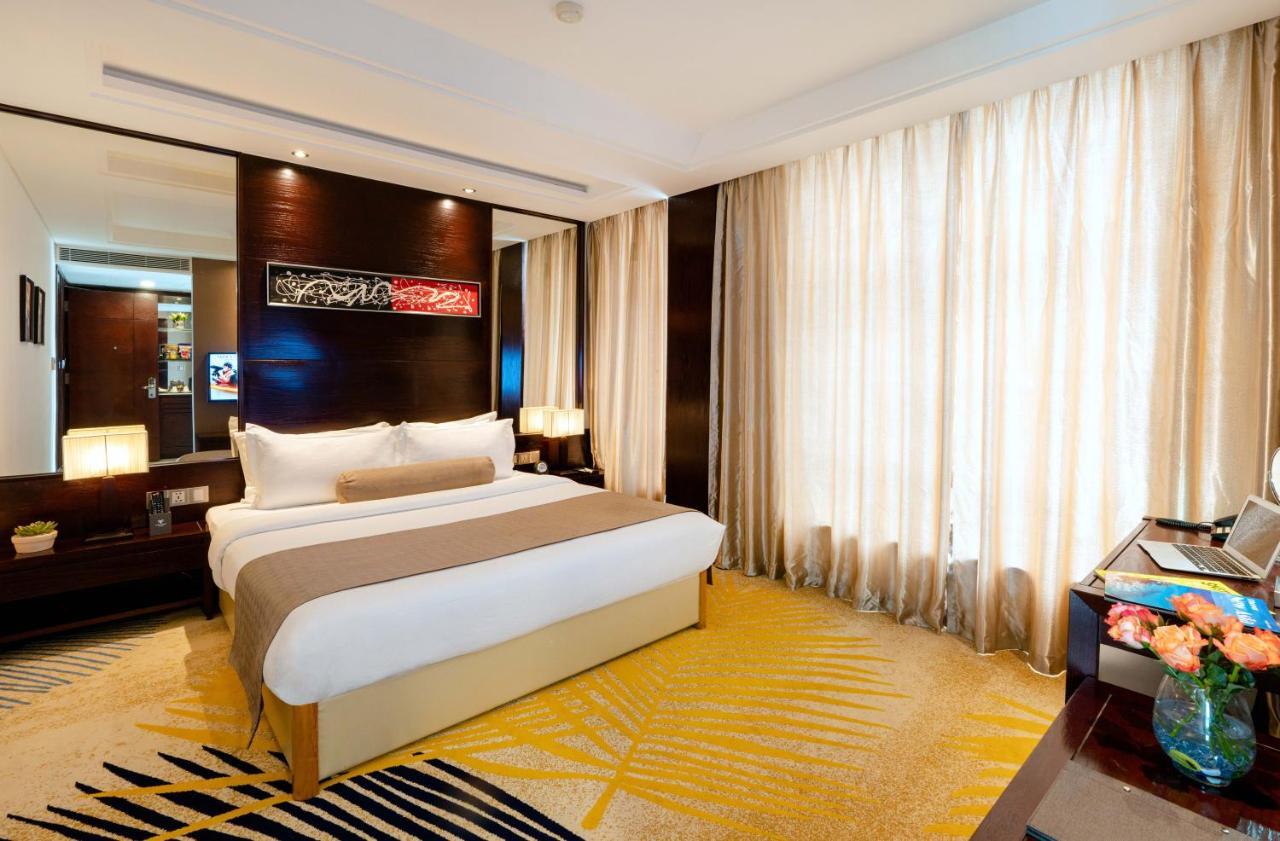 Brilliant Hotel - Afternoon Tea Inclusive Da Nang Bagian luar foto