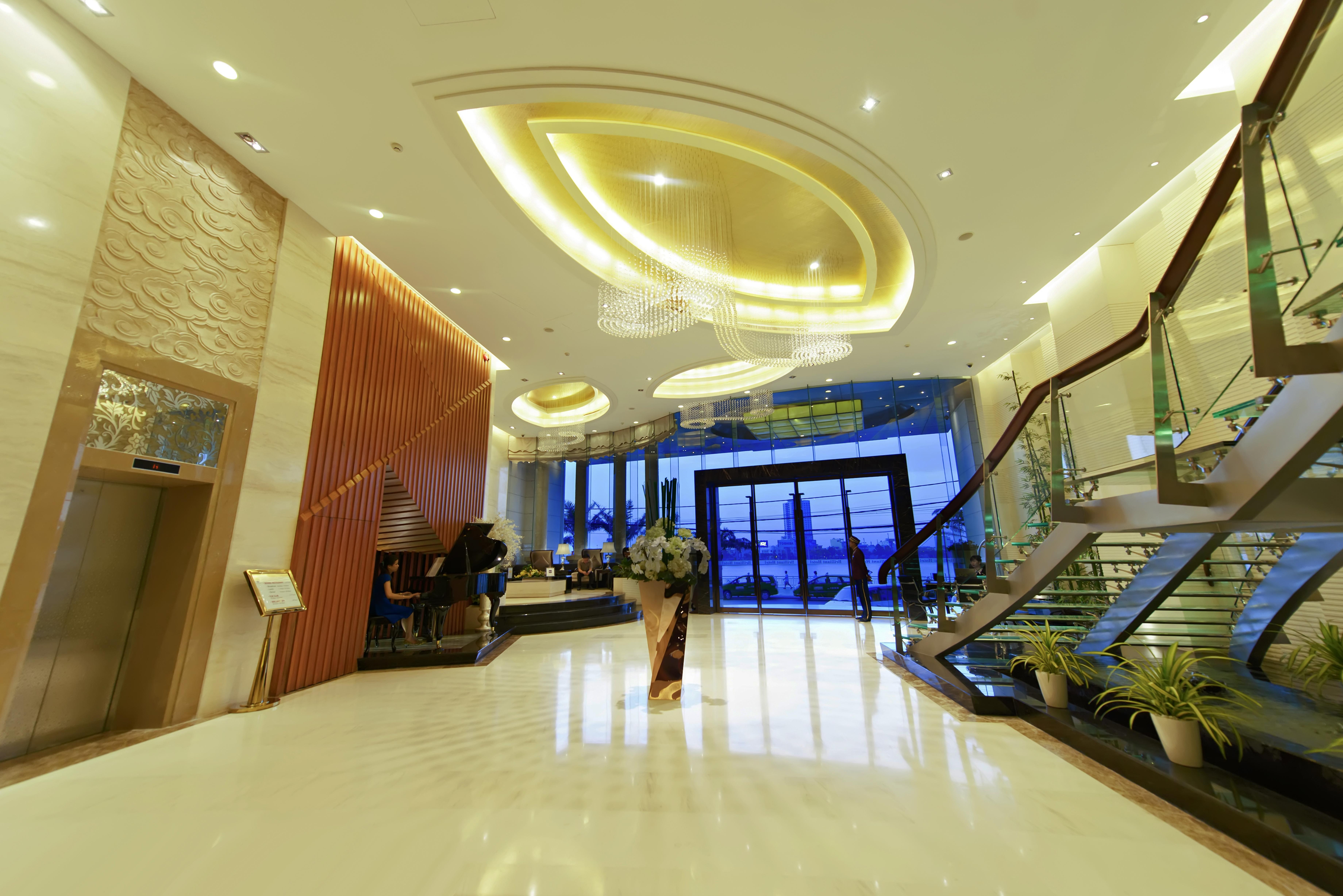 Brilliant Hotel - Afternoon Tea Inclusive Da Nang Bagian luar foto