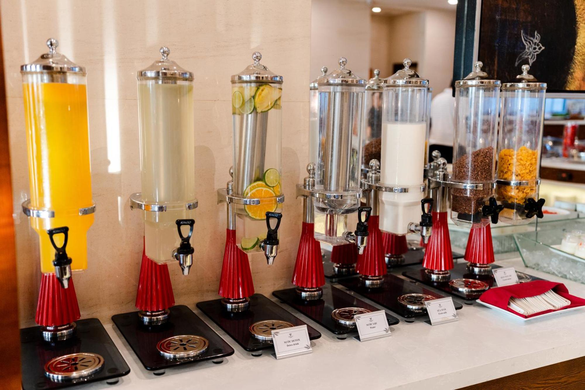 Brilliant Hotel - Afternoon Tea Inclusive Da Nang Bagian luar foto