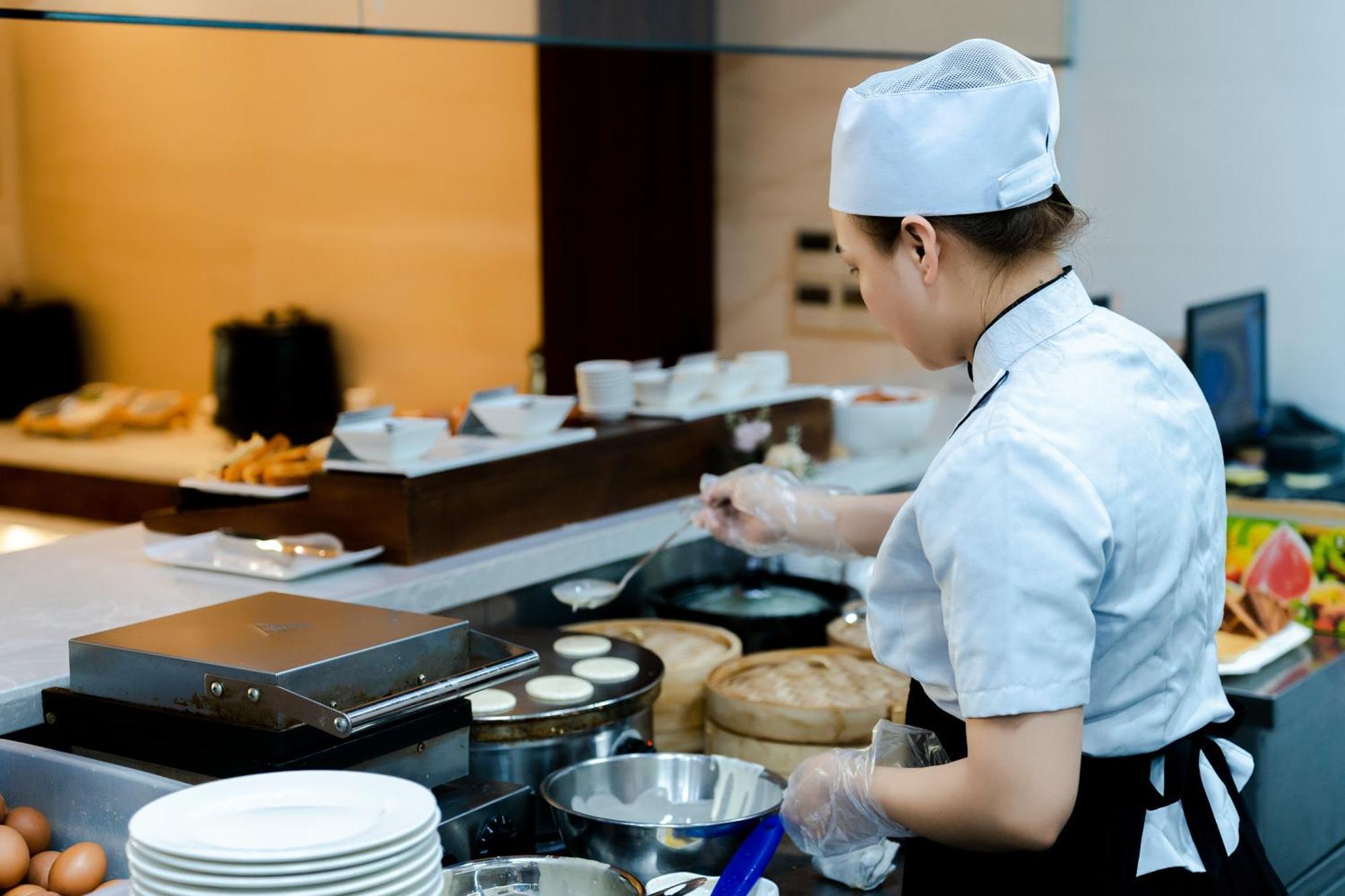 Brilliant Hotel - Afternoon Tea Inclusive Da Nang Bagian luar foto