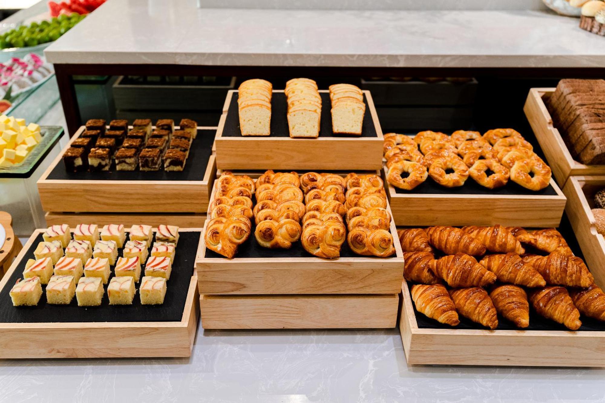 Brilliant Hotel - Afternoon Tea Inclusive Da Nang Bagian luar foto