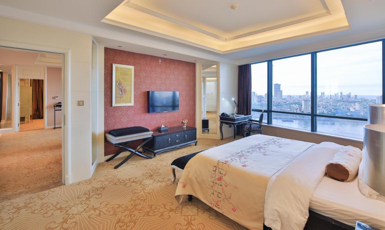 Brilliant Hotel - Afternoon Tea Inclusive Da Nang Bagian luar foto